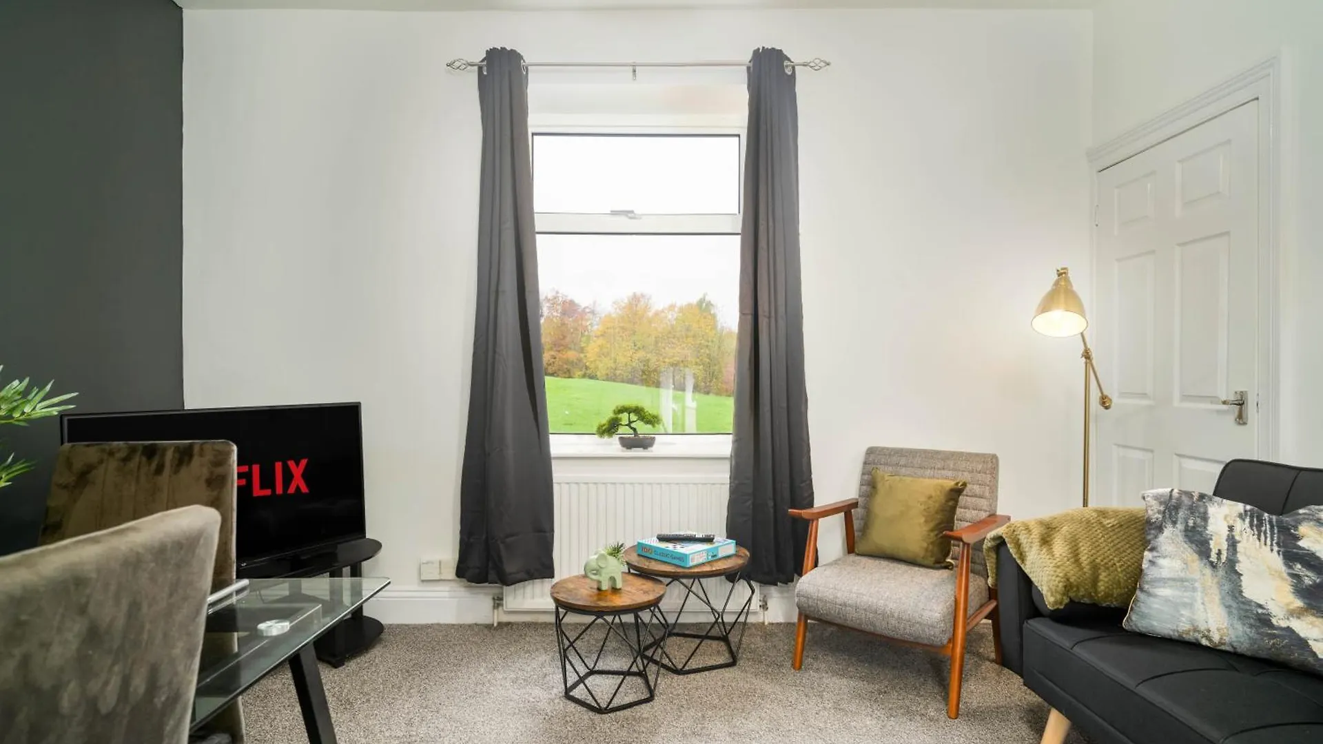 Ruby House - 2 Bed In Huddersfield Yorkshire Villa