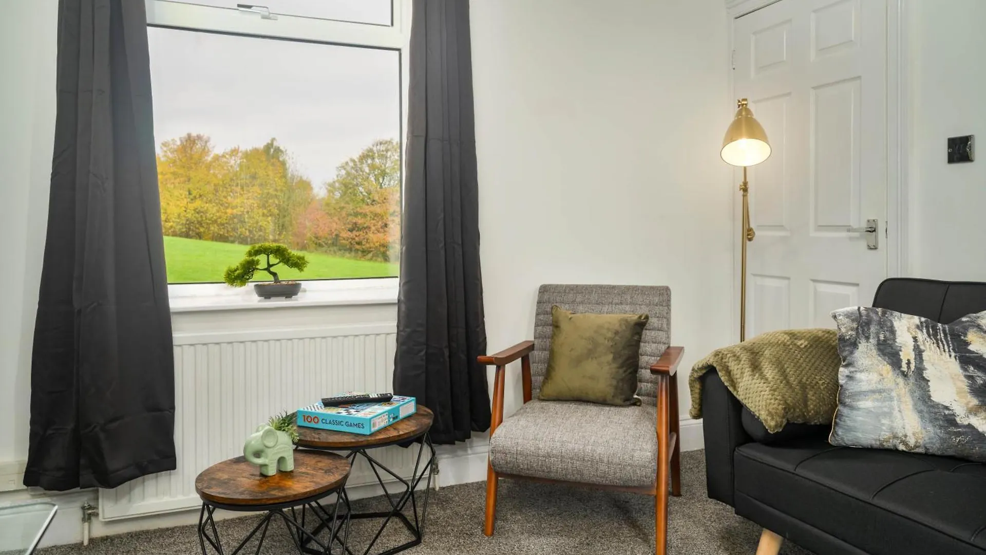Ruby House - 2 Bed In Huddersfield Yorkshire Villa 0*,